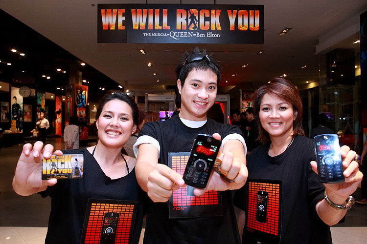 MOTO_Caption_We_will_rock_u