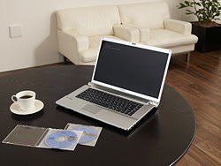 VAIO_FW_Series_Lifestyle__1