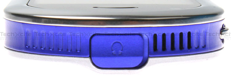 SamsungM7600-009