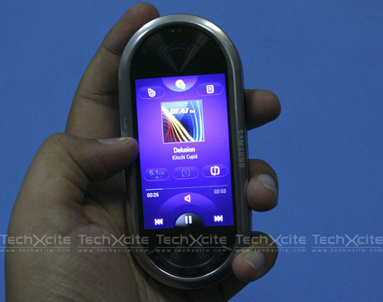 SamsungM7600-030