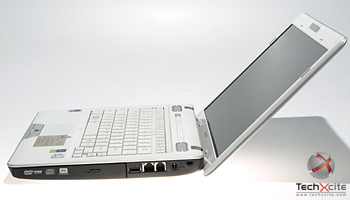 ToshibaM900-043
