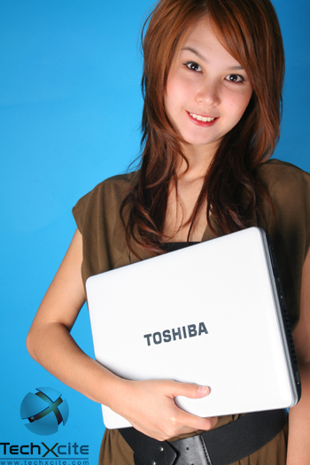 ToshibaM900-045
