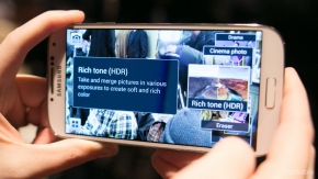 Android: Samsung Galaxy S4 อัพเดทเฟิร์มแวร์ใหม่แก้ปัญหากล้องเด้งแล้วจ้า!