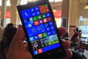 WP8: ฮือฮา Nokia ซุ่มผลิตมือถือจอยักษ์ 2 รุ่น, Lumia 920 ราคาถูกกำลังจะมา!