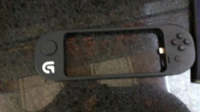 iPhone 5: ฮือฮา iPhone 5 (iOS 7) จะรองรับจอยเกมส์้ยี่ห้อ Logitech!