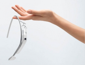 Gadget: โรงหนังออกกฏเข้มห้ามผู้เข้าชมใส่แว่นตา Google Glass ระหว่างฉาย!