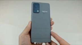 หลุดภาพ  Realme X9 Pro concrete edition ฝาหลังเนื้อคล้ายปูนสุดแปลกตา