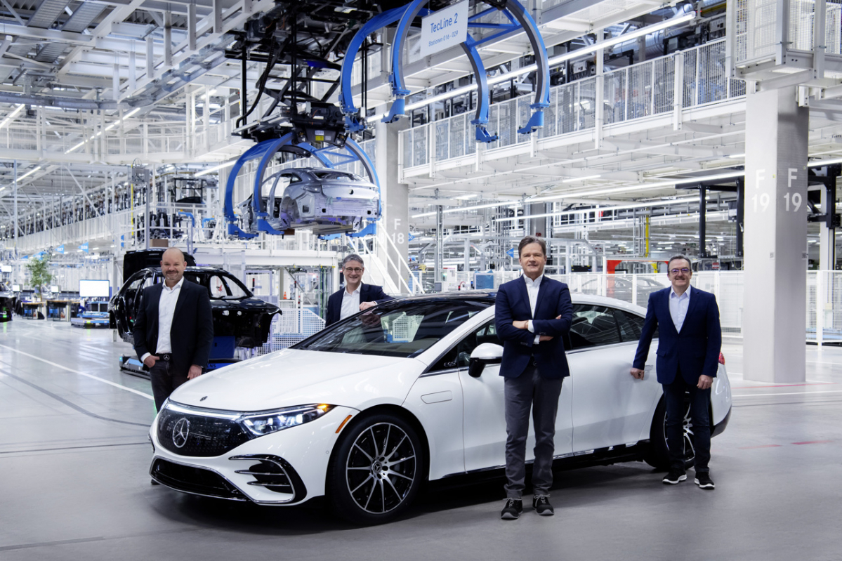 Mercedes Benz ขึ้นไลน์ผลิต Mercedes Benz eqs luxury Electric Sedan ในเยอรมันเป็นที่เรียบร้อยแล้ว