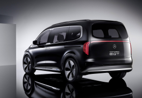 เชิญชมภาพ Concept Mercedes Benz eqt luxury minivan