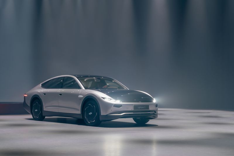 รถยนต์พลังงานแสงอาทิตย์ราคาแพงมากจาก Lightyear เตรียมจะเข้าสู่การผลิตในช่วงปลายปี 2022