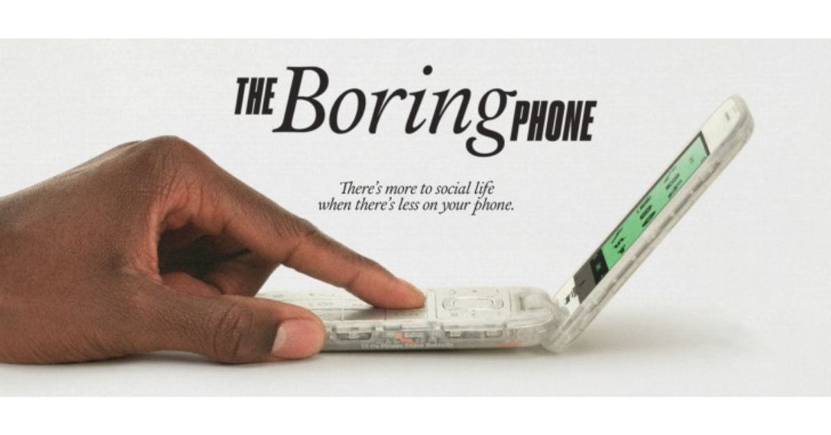 Heineken เปิดตัว Boring Phone โทรศัพท์ที่แคร์คนรอบตัว มากกว่าโซเชียลเน็ตเวิร์ค (เพราะมันเล่นไม่ได้ 55)