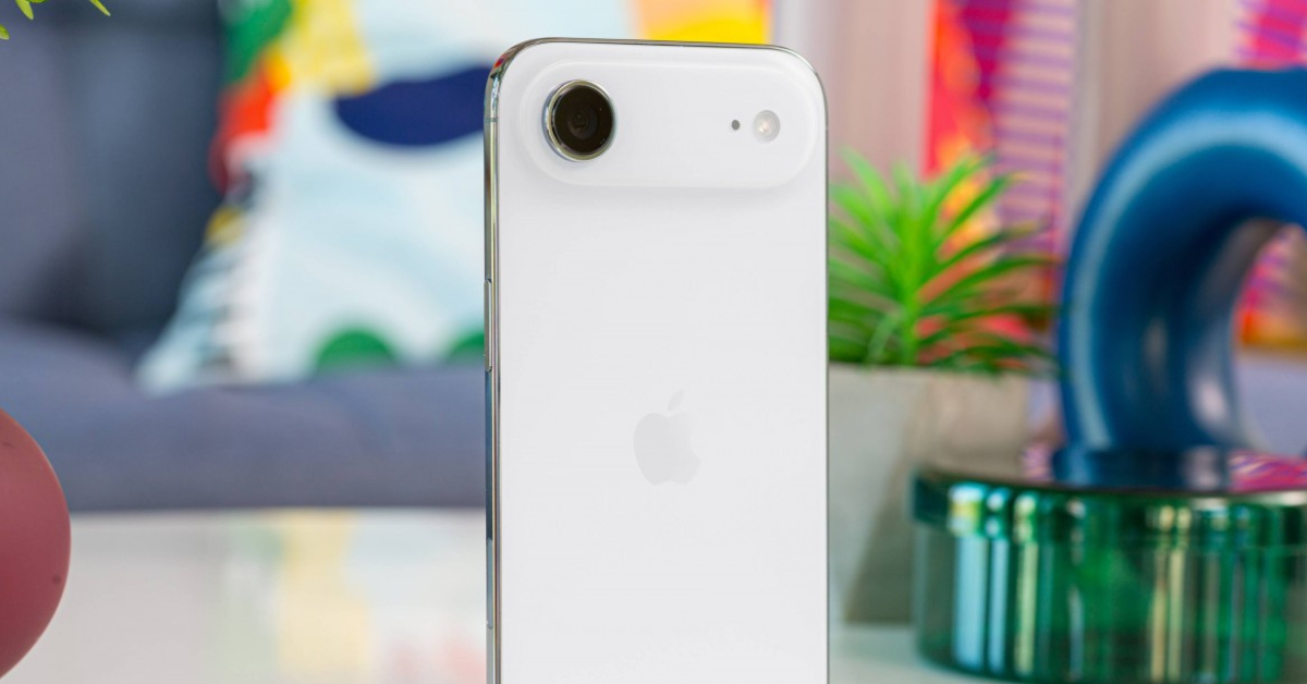 กลับมา (อีก) แล้ว! iPhone Air 2 ลือเตรียมเปิดตัวคู่ iPhone 18 ในเดือนกันยายน 2026 พร้อมสเปกที่อัปเกรดแบบยกเครื่อง!