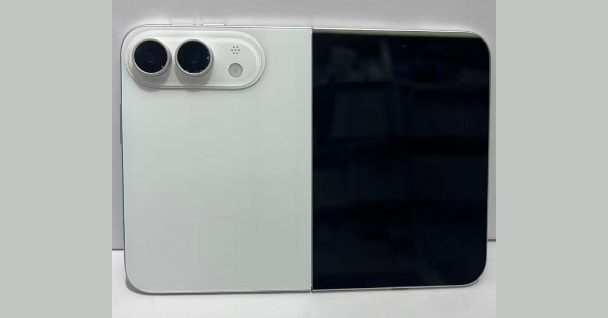ภาพหลุดชัดๆ! เผยโฉมเครื่องเดโม "iPhone Ultra" มือถือจอพับรุ่นแรกจาก Apple บุกตลาดปลายปีนี้